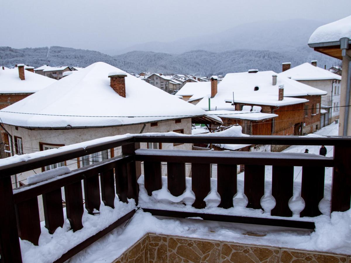 Relax Dobrinishte Apartment Luaran gambar